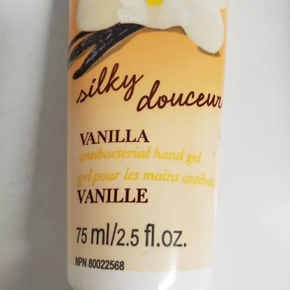 Avon Senses Vanilla Antibacterial Hand Gel Set of 3